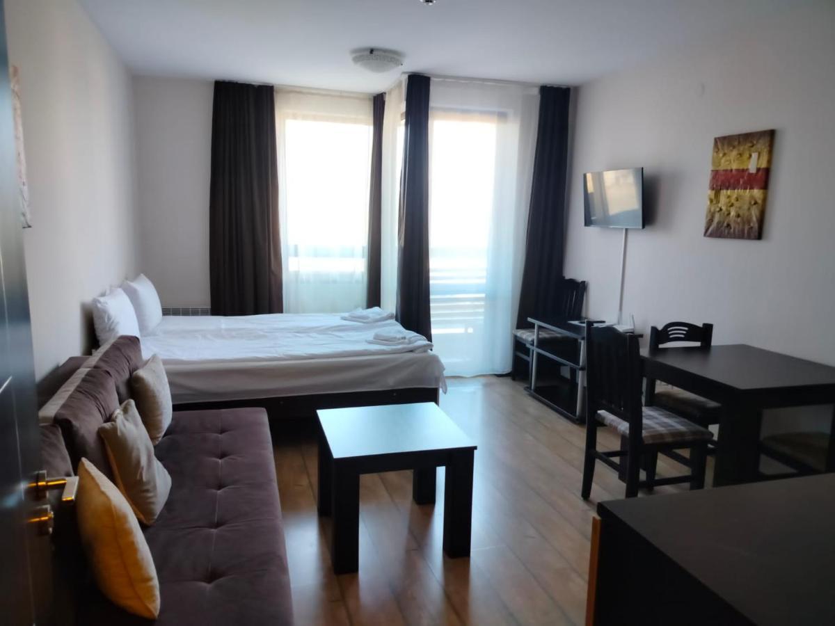 Alpine Lodge Bansko Apartments Kültér fotó